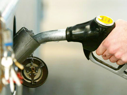 Procedimentos de autorização para novos revendedores de combustíveis