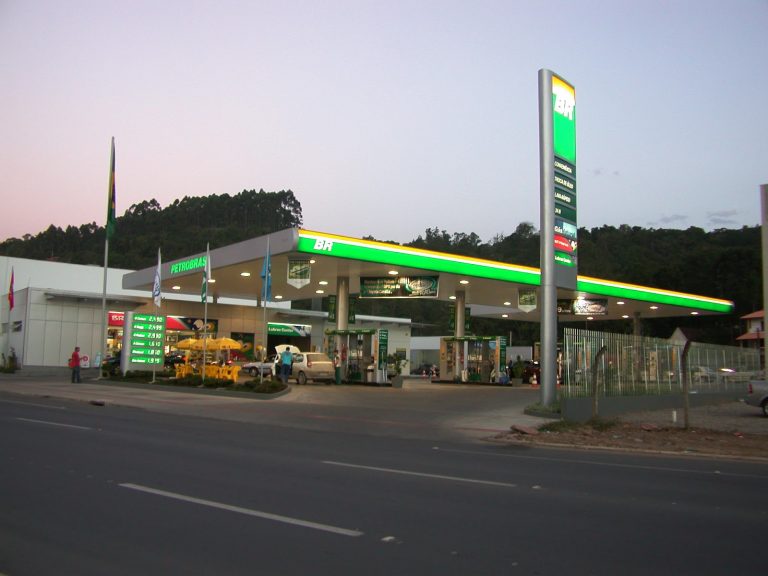 Como funciona um Posto de Combustível Como funciona um Posto de Combustível