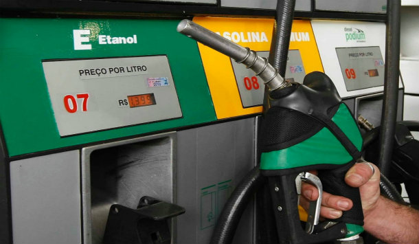 MT - Sem saber que compensa, motorista não abastece com etanol