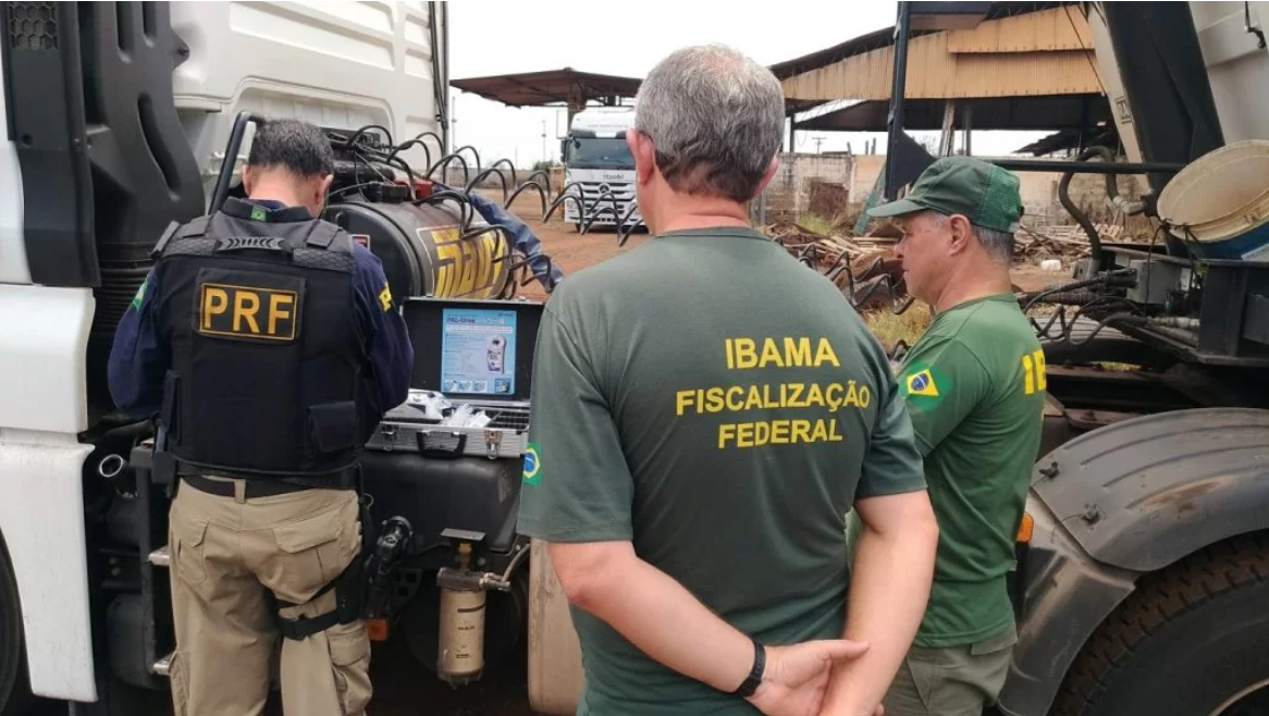 Posto de combustível autuado por vender Arla 32 fora dos padrões