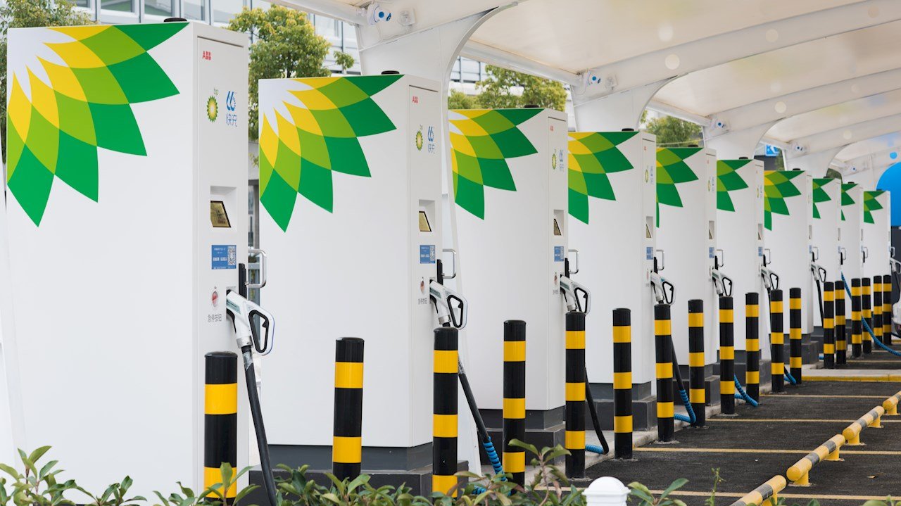 Postos de carga elétrica são tão lucrativos quanto os postos de gasolina
