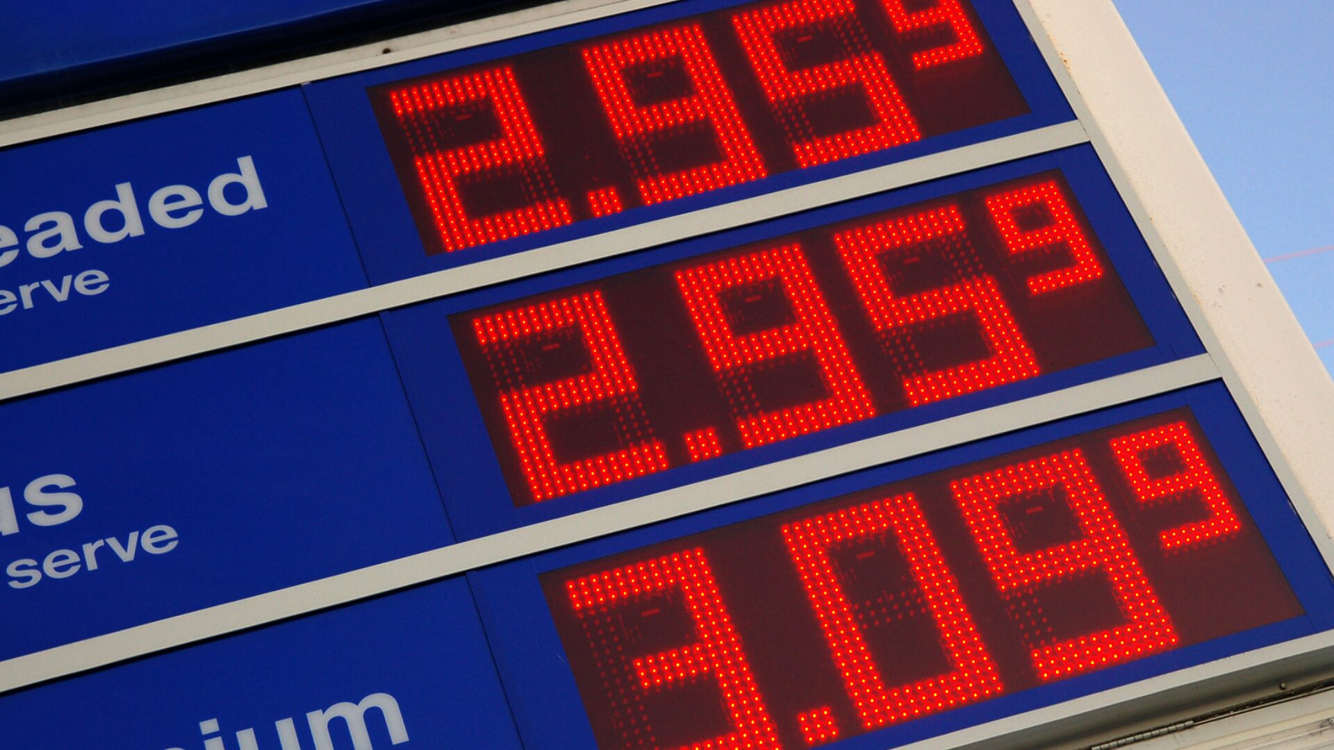 Preço do diesel fecha julho em alta e alcança o maior preço médio do ano