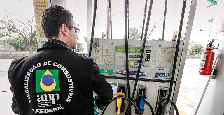 ANP Autua 28 Postos de Combustíveis em Operação Nacional de Fiscalização de janeiro