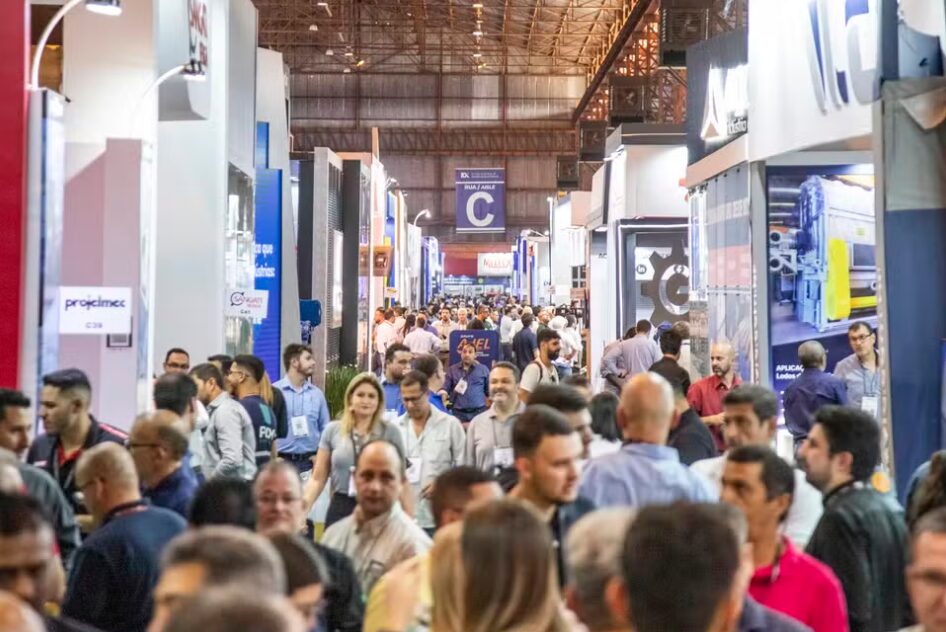 Fenasucro 2025: lideranças do setor sucroenergético defendem ainda mais etanol na gasolina