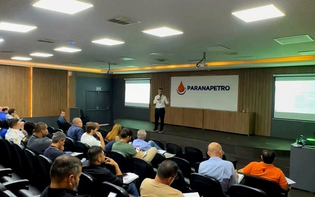 Treinamento “O Melhor Gerente do Mundo” é sucesso em Curitiba e surpreende com módulo de IA