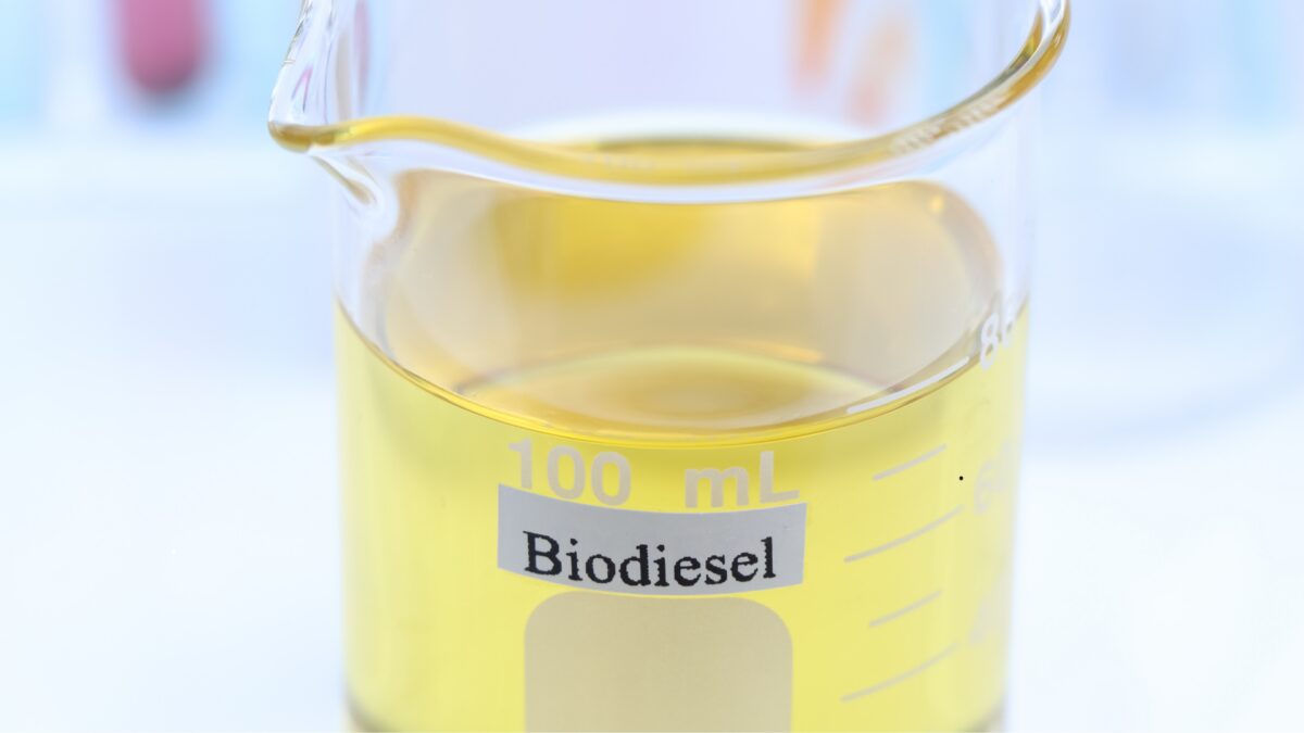 Demanda por biodiesel no Brasil deve crescer 7,2% em 2026