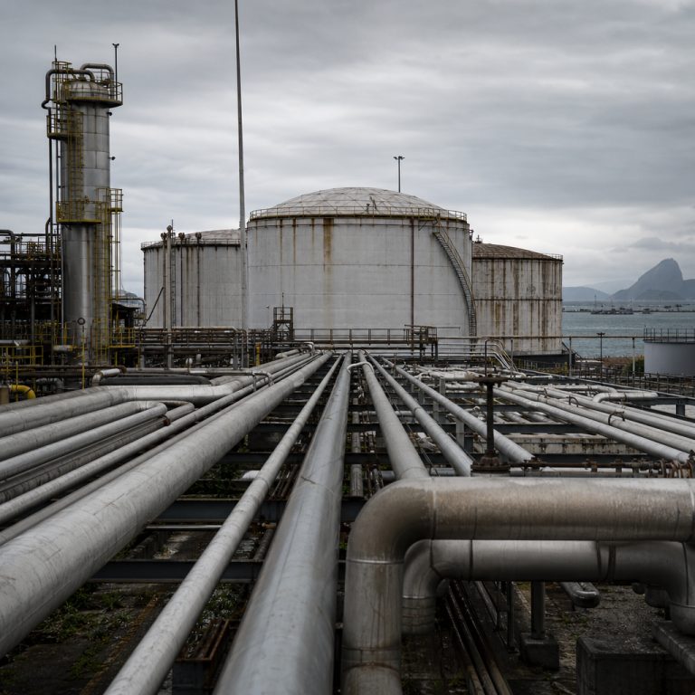 ANP revoga por unanimidade a autorização da Refit por CNPJ suspenso