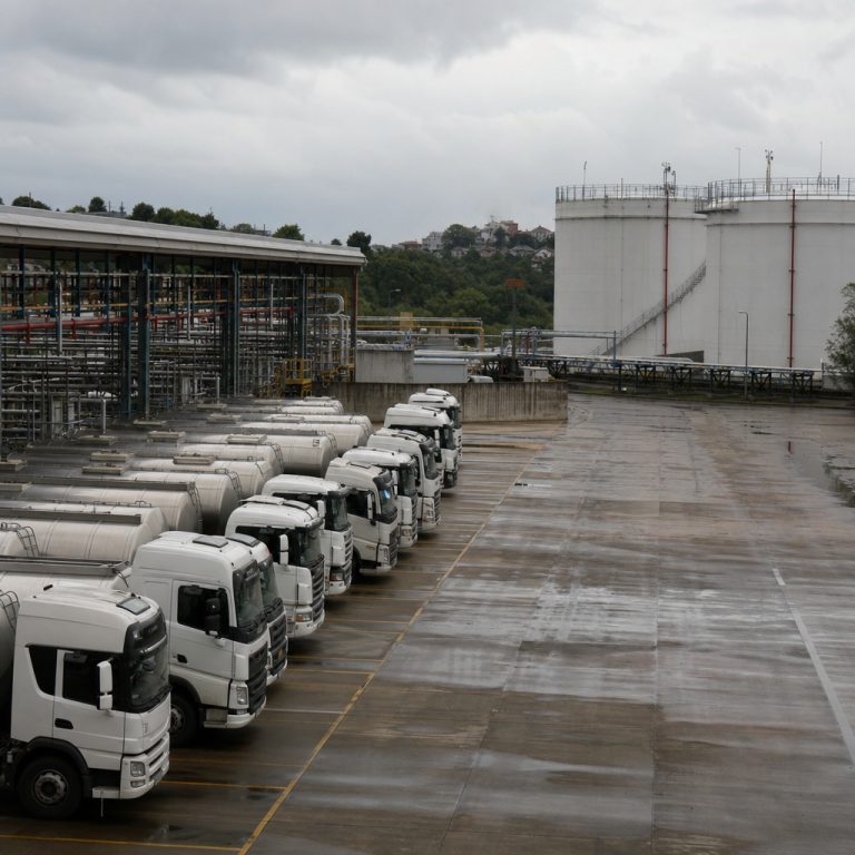 Petrobras deixa de fornecer à Rede Sol e distribuidora recorre ao TCU